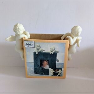 Angel Photo Frame Huggers Set Of Two 3.25" Jade Porcelain